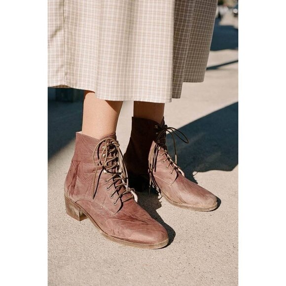 đź’•CHRISTY DAWNđź’• The Dawn Boot ~ Mahogany 7 New In Box - Picture 4 of 16